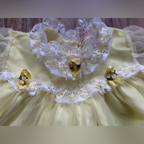 Vintage light Yellow white Lace pink flower Baby girl infant Dress dainty pretty - Picture 6 of 6